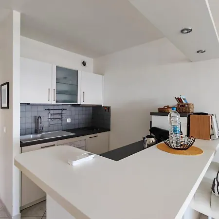 Apartment Superbe Pieds Dans L Eau Face A La De Sable Fin Route Des Iles Des Sanguinaires