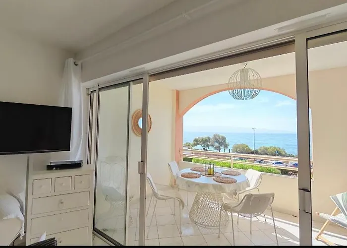 Apartment Superbe Pieds Dans L Eau Face A La De Sable Fin Route Des Iles Des Sanguinaires *